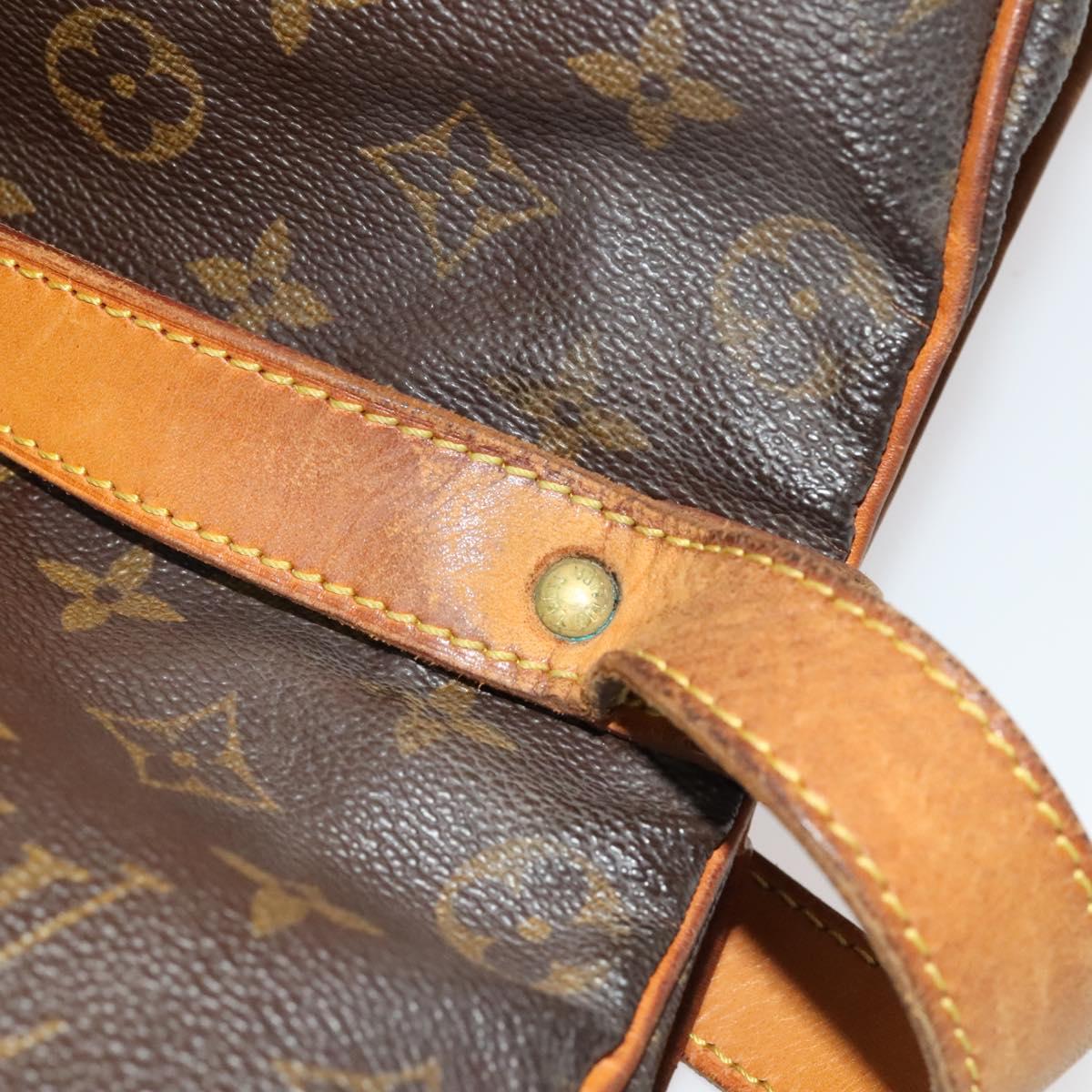 LOUIS VUITTON Monogram Saumur 35 Shoulder Bag M42254 LV Auth BA4420