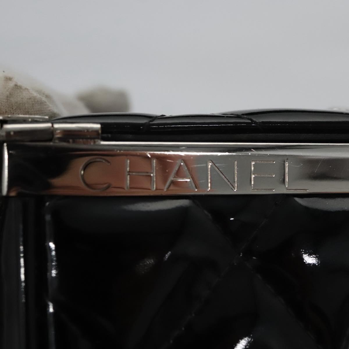 CHANEL Matelasse Hand Bag Patent leather Black CC Auth BA452AV