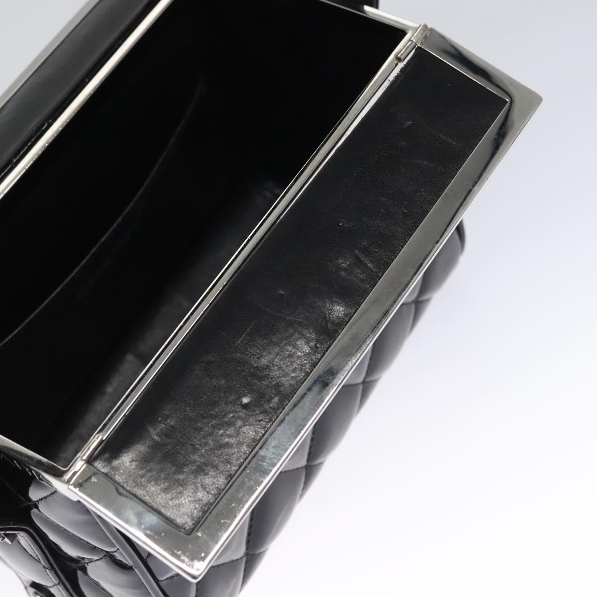 CHANEL Matelasse Hand Bag Patent leather Black CC Auth BA452AV