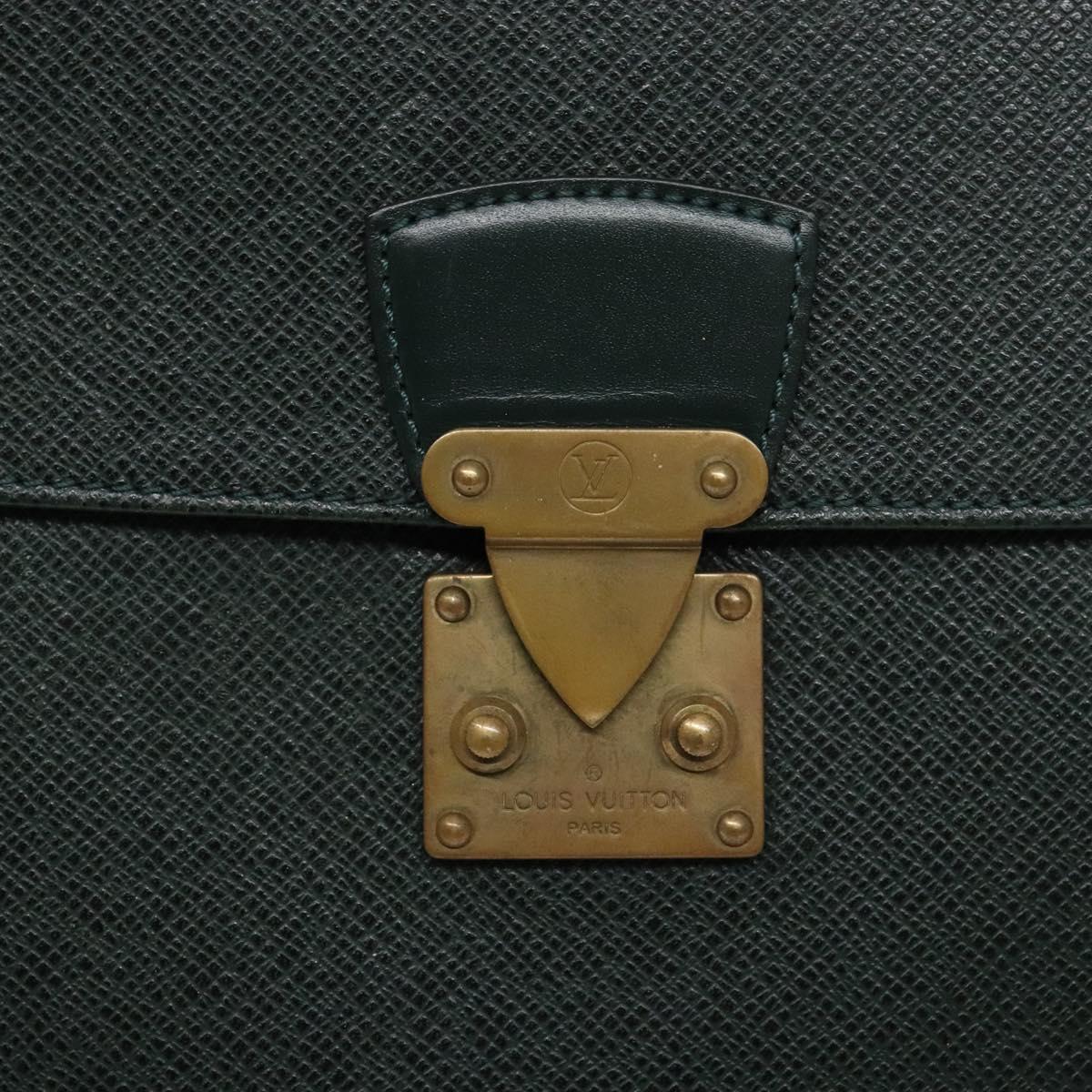 LOUIS VUITTON Taiga Pochette Kourad Clutch Bag Epicea M30194 LV Auth BA4727