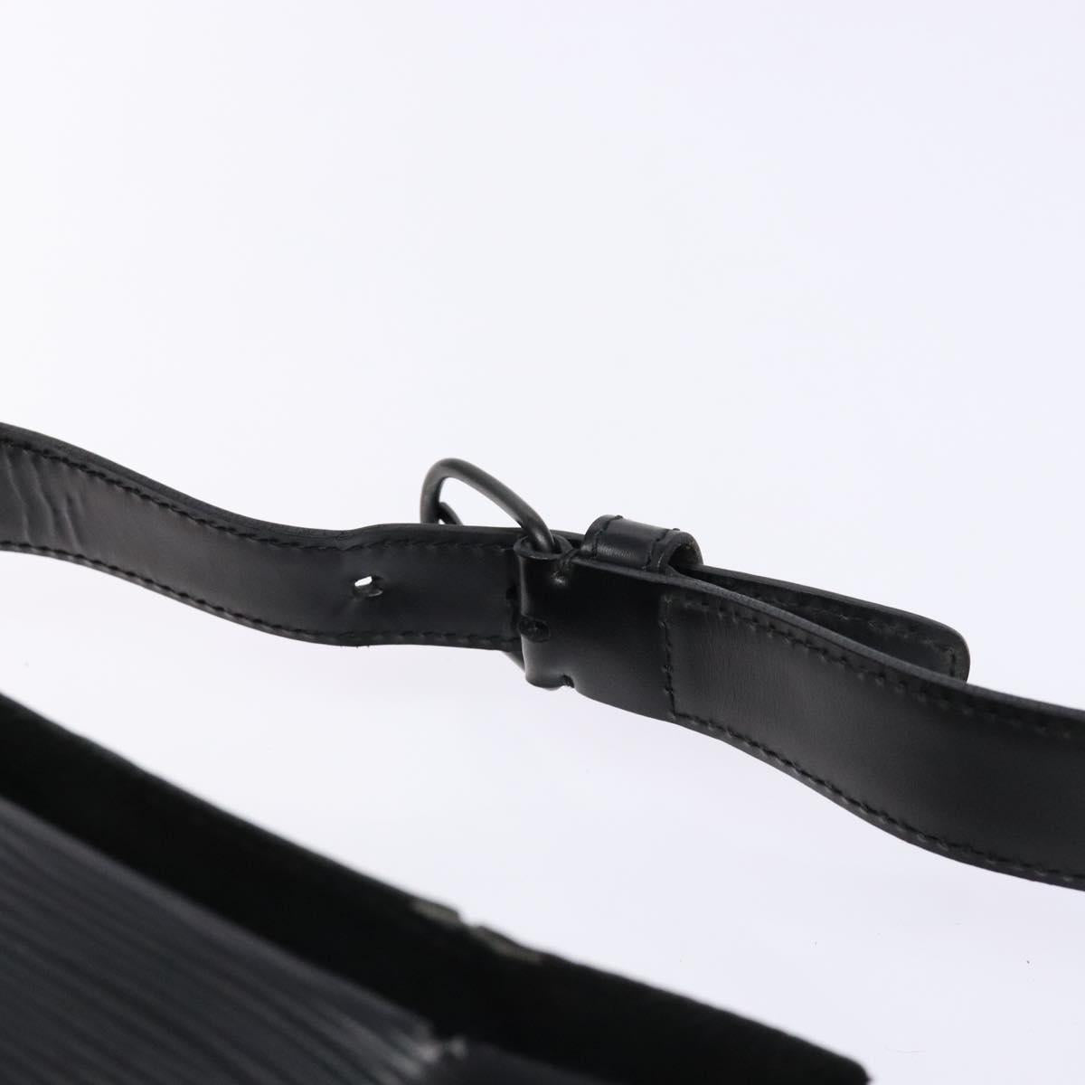 LOUIS VUITTON Epi Sac Seau Shoulder Bag Black M80161 LV Auth BA5249