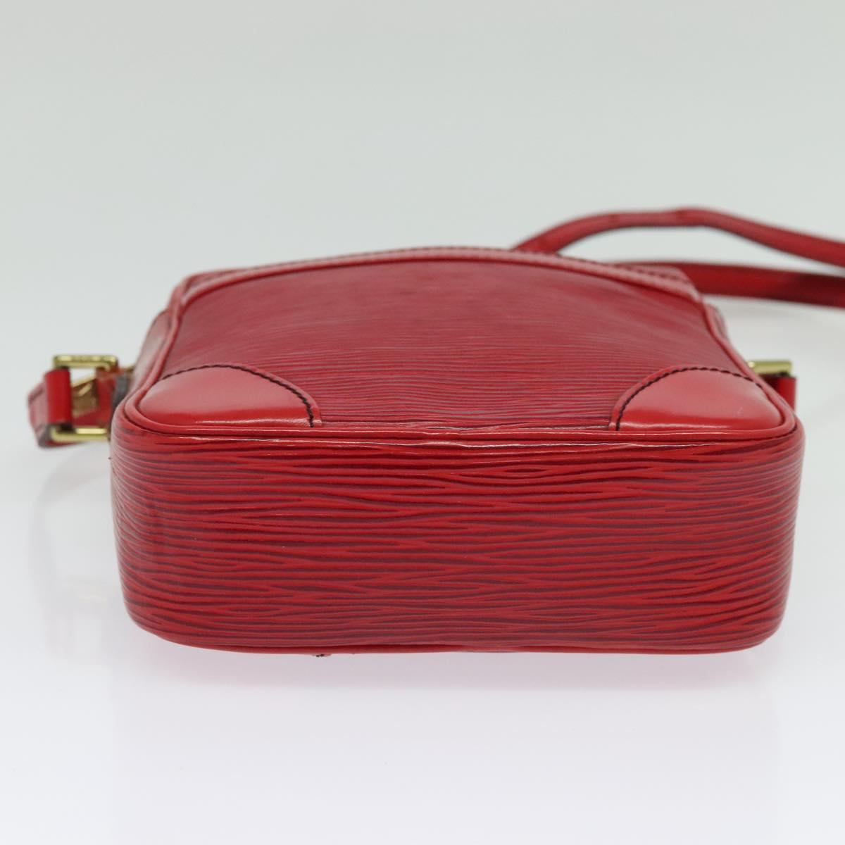 LOUIS VUITTON Epi Danube Shoulder Bag Red M45637 LV Auth BA5275