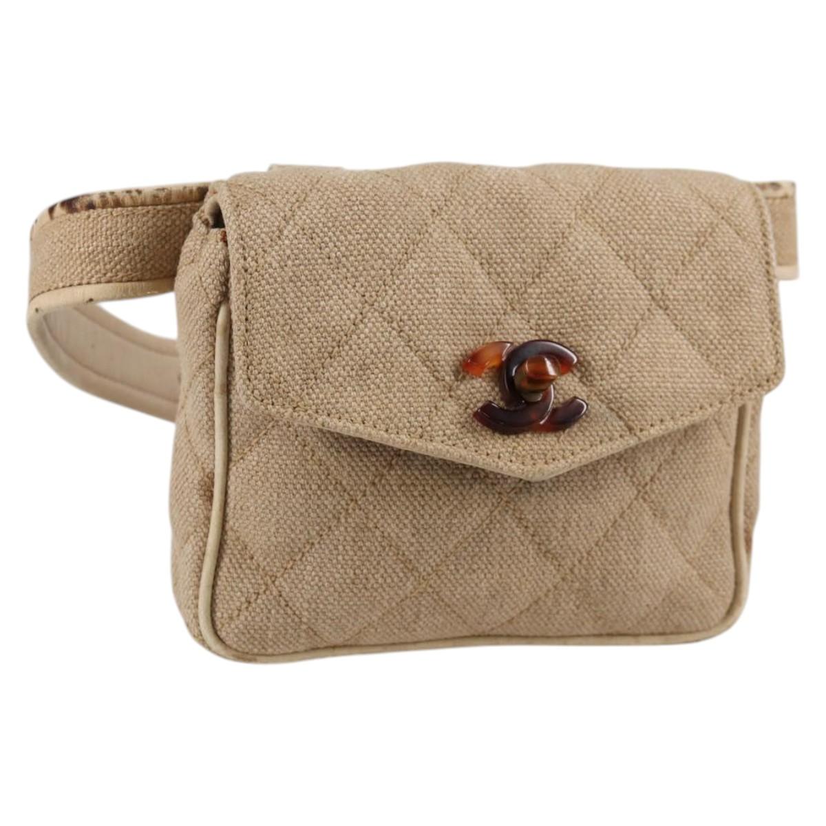 CHANEL Matelasse Waist Bag Canvas Beige CC Auth BA5314