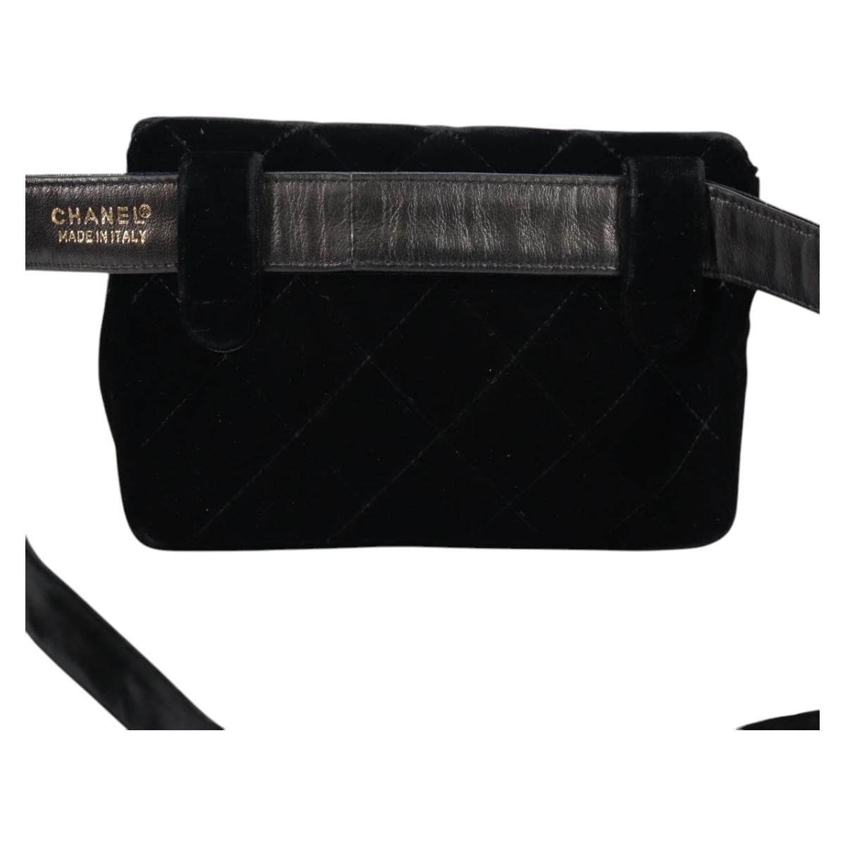 CHANEL Matelasse Waist bag Velor Black Gold CC Auth BA5501V