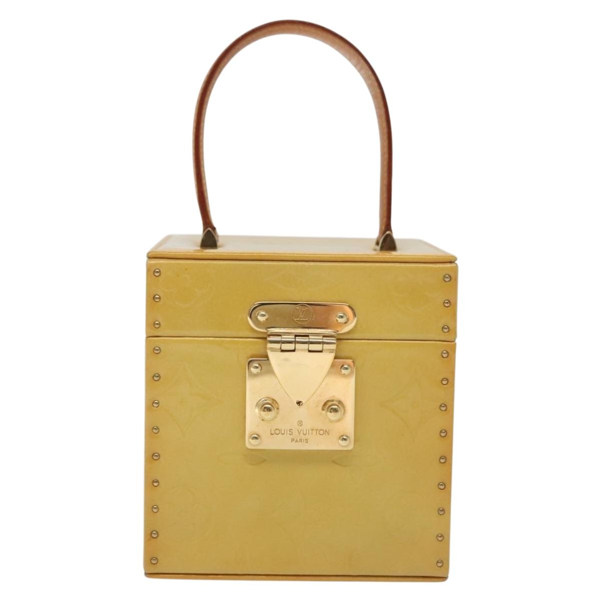 LOUIS VUITTON Monogram Vernis Bleecker Cosmetic Pouch Beige M91002 Auth BA5541