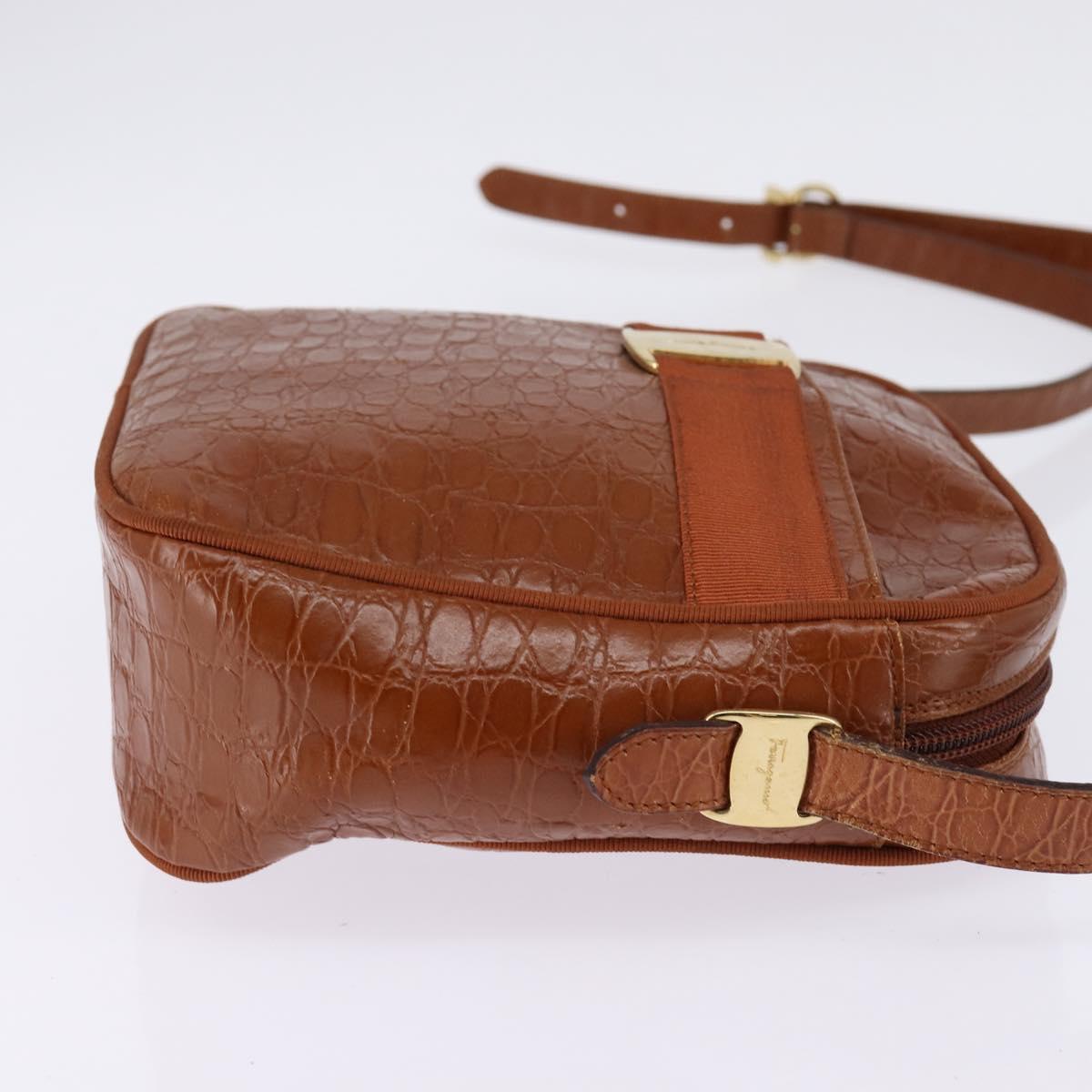 Salvatore Ferragamo Vala Shoulder Bag Leather Brown Gold Auth BA5869