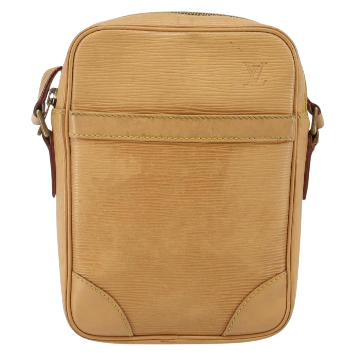 LOUIS VUITTON Epi Danube Shoulder Bag Beige M11910 LV Auth BA6003