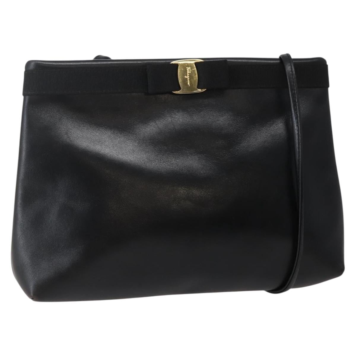 Salvatore Ferragamo Vala Shoulder Bag Leather Black Gold Auth BA6076