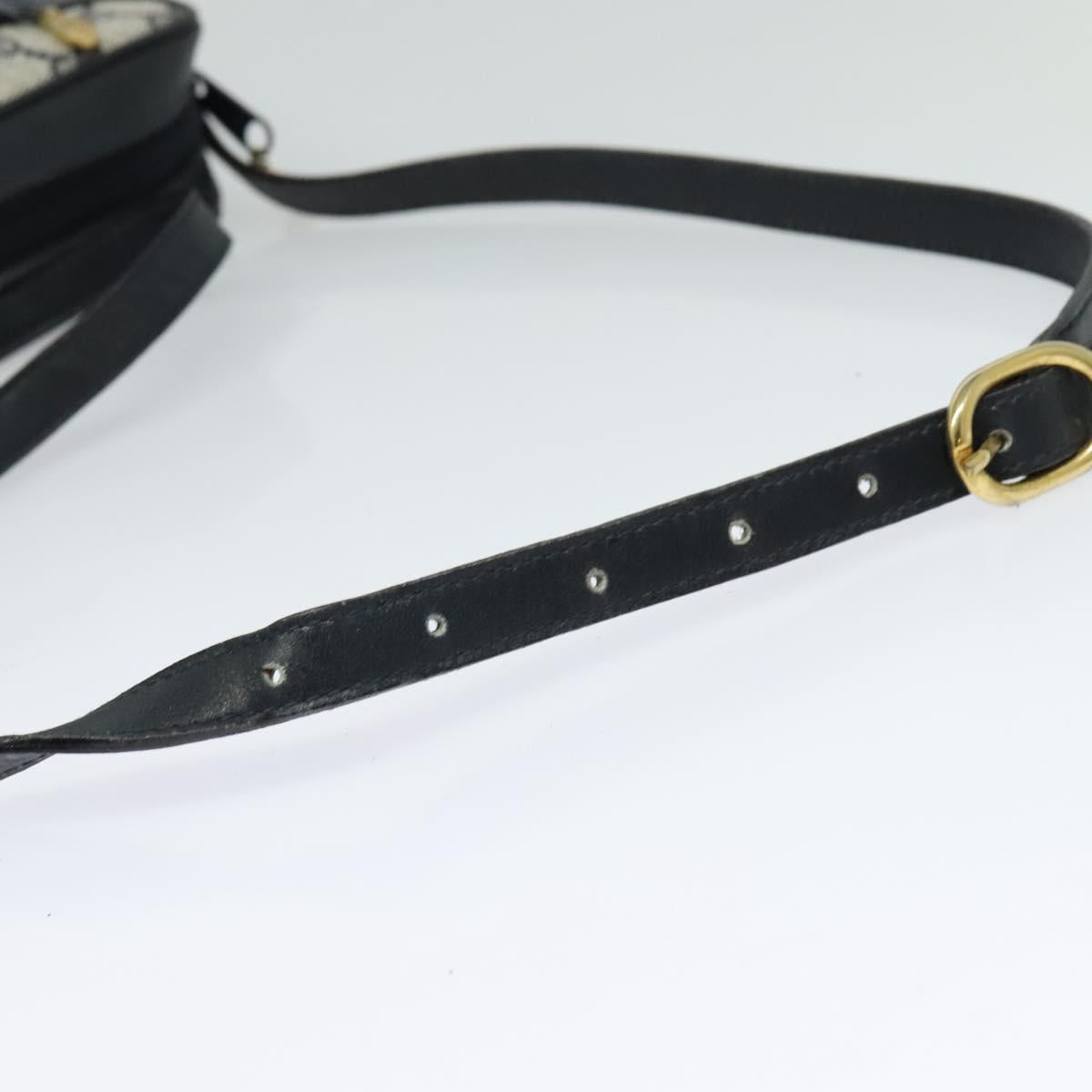 GUCCI GG Supreme Shoulder Bag PVC Navy Gold Auth BA617
