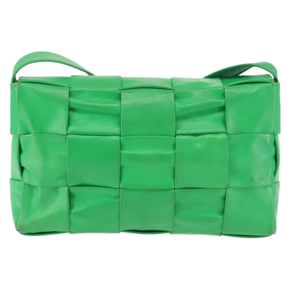 BOTTEGA VENETA MAXI INTRECCIATO Cassette Shoulder Bag Leather Green Auth BA6369
