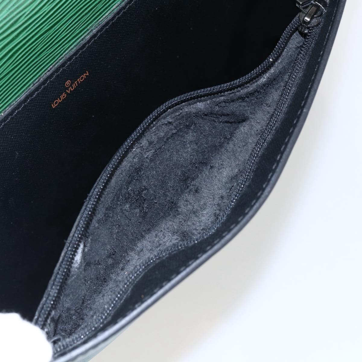LOUIS VUITTON Epi Porte Documents Bandouliere Briefcase Green M54464 Auth BA6530