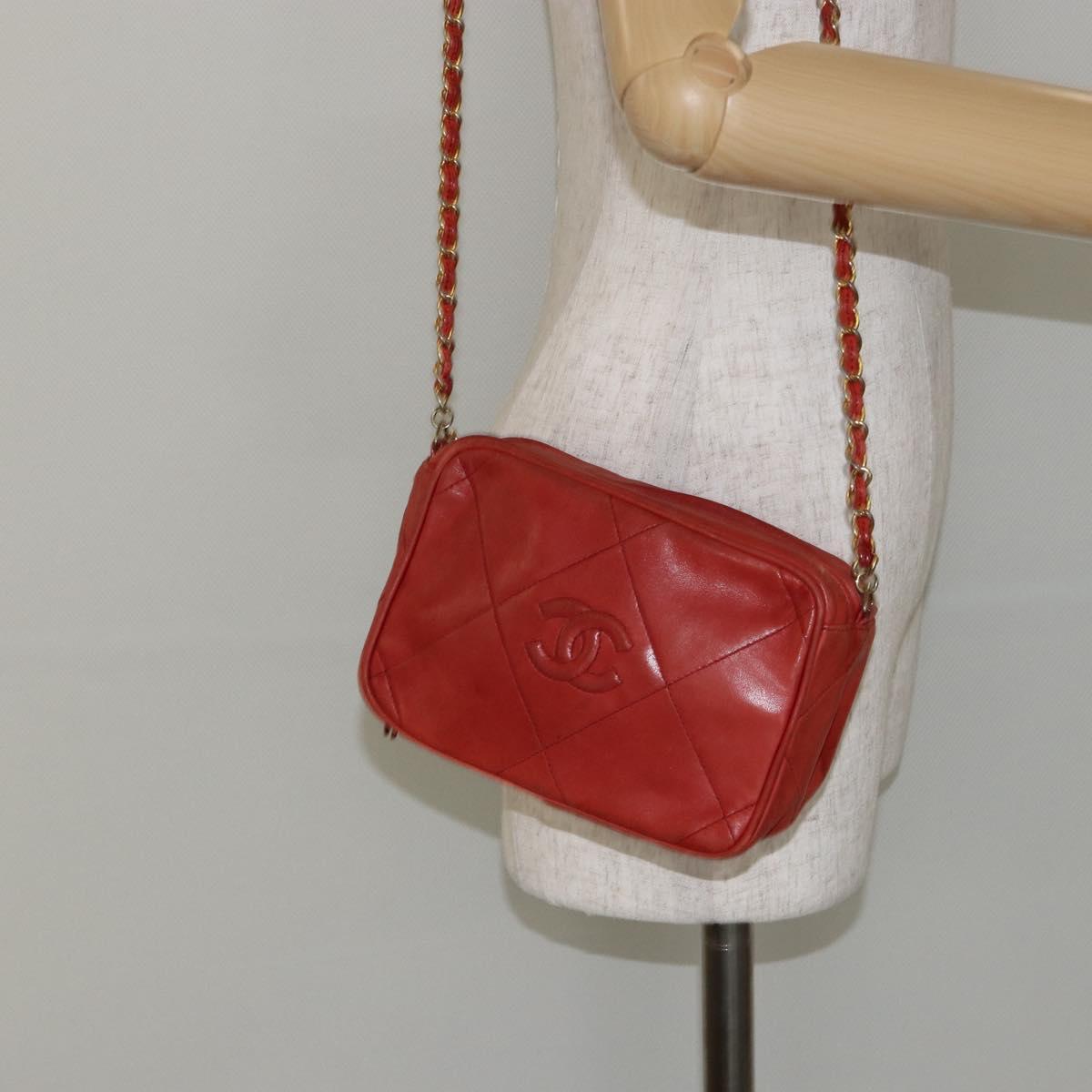 CHANEL Lamb Skin Shoulder Bag Red Gold CC Auth BA6554