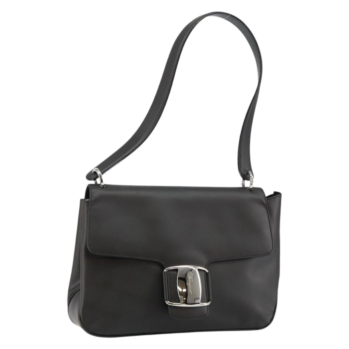 Salvatore Ferragamo Vala Shoulder Bag Leather Black Silver Auth BA6586