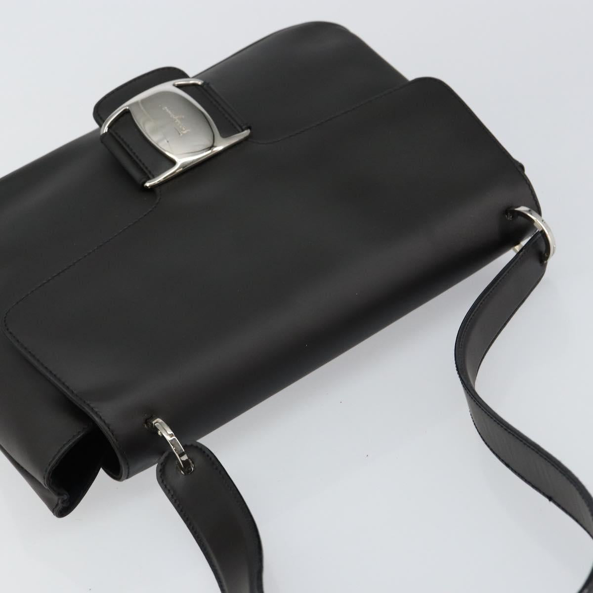 Salvatore Ferragamo Vala Shoulder Bag Leather Black Silver Auth BA6586