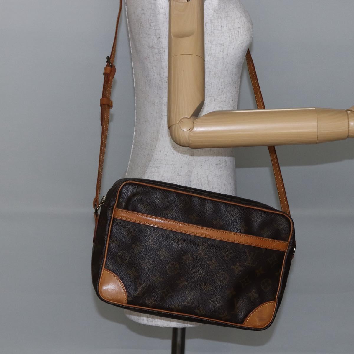 LOUIS VUITTON Monogram Trocadero 30 Shoulder Bag M51272 LV Auth BA6650