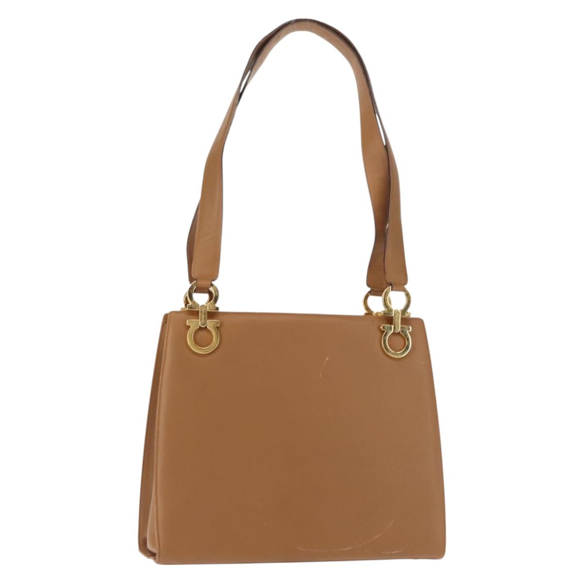 Salvatore Ferragamo Gancini Shoulder Bag Leather Beige Auth BA6798