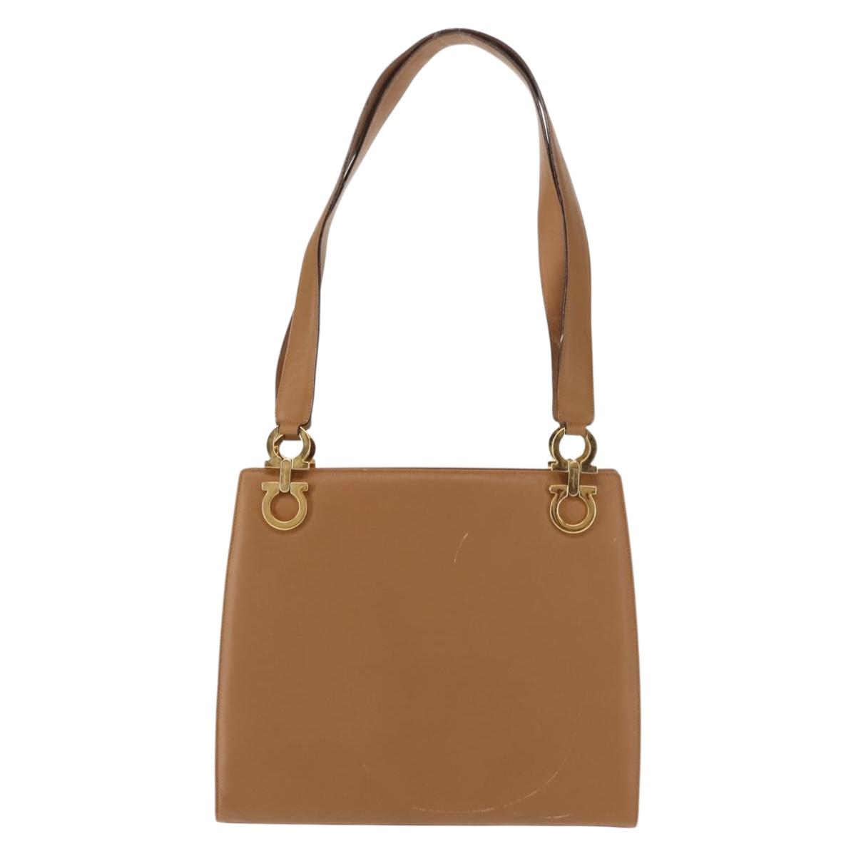 Salvatore Ferragamo Gancini Shoulder Bag Leather Beige Auth BA6798