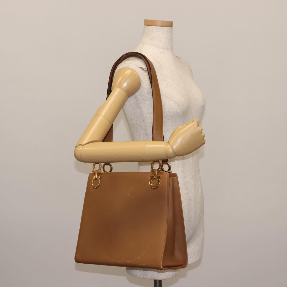 Salvatore Ferragamo Gancini Shoulder Bag Leather Beige Auth BA6798