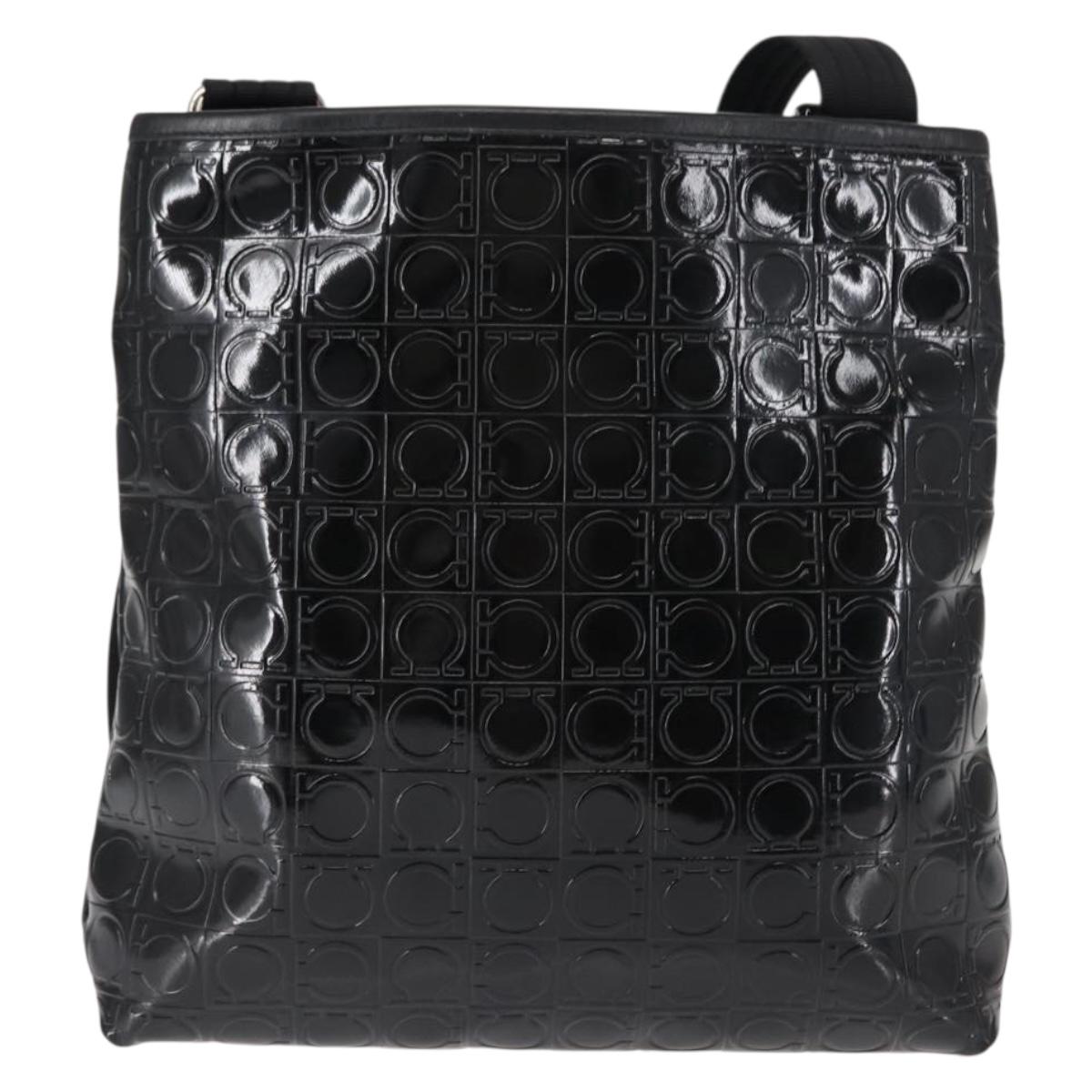 Salvatore Ferragamo Gancini Shoulder Bag Enamel Black Auth BA6810
