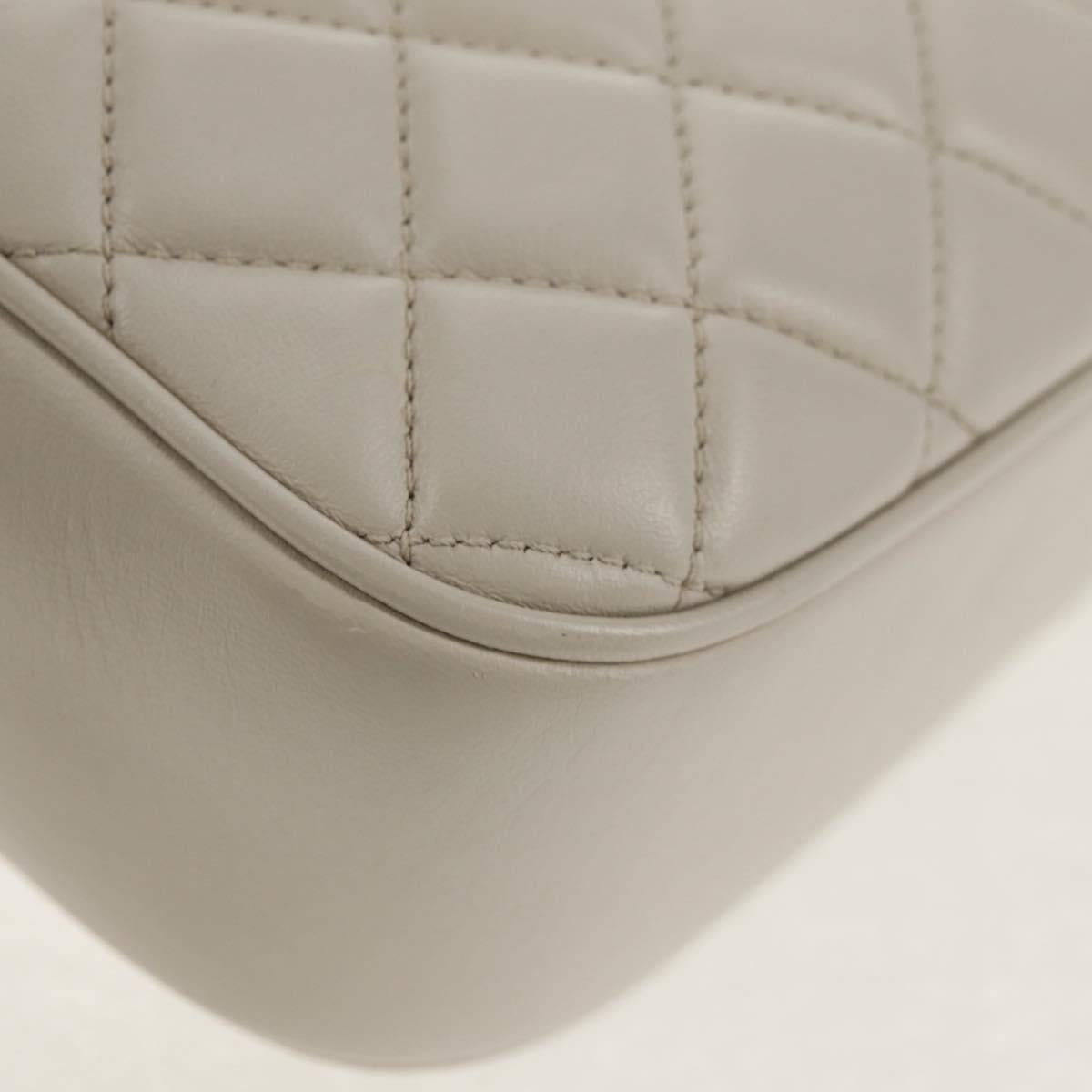 CHANEL Matelasse Chain Shoulder Bag Leather White CC Auth BA6864A