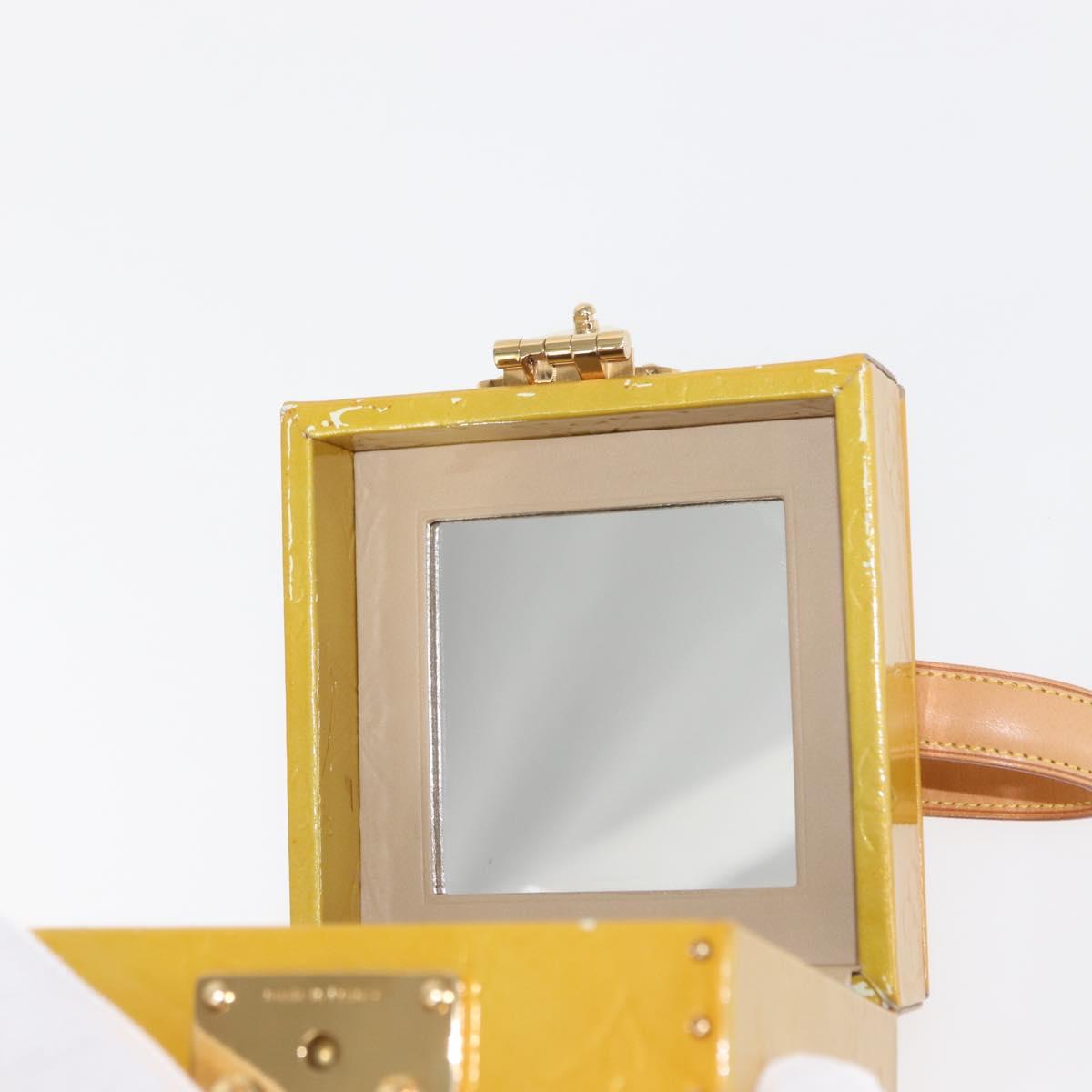 LOUIS VUITTON Monogram Vernis Bleecker Cosmetic Pouch Beige M91002 Auth BA6998