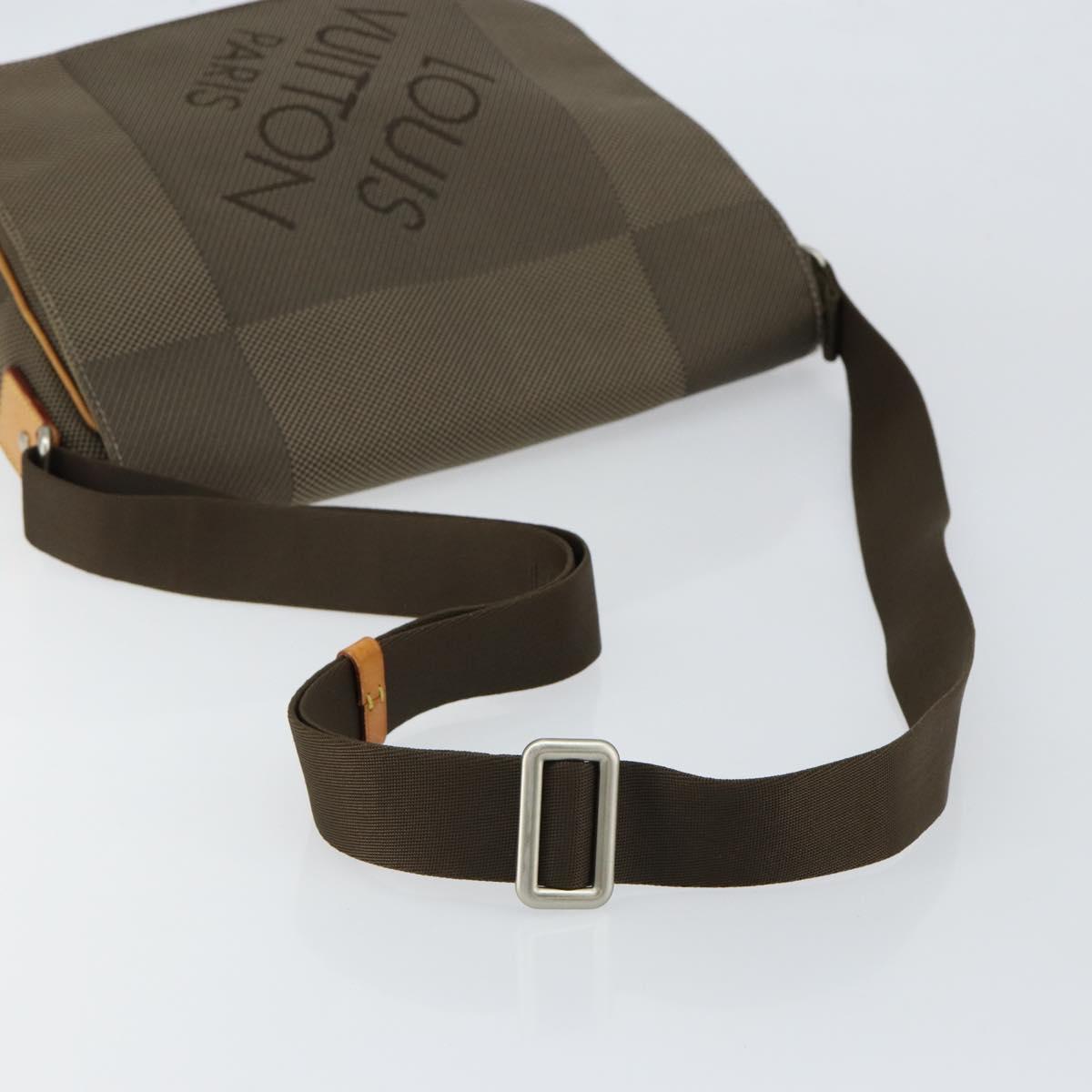 LOUIS VUITTON Damier Geant Petite Message Shoulder Bag Tail M93617 Auth BA7006