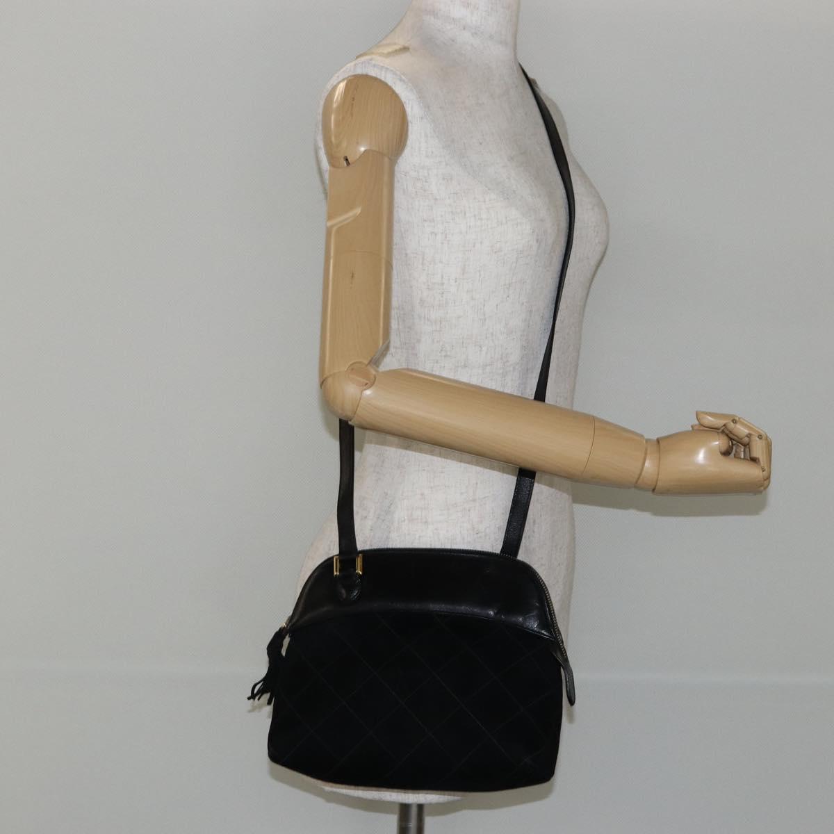 Salvatore Ferragamo Shoulder Bag Leather Suede Black Gold Auth BA7056