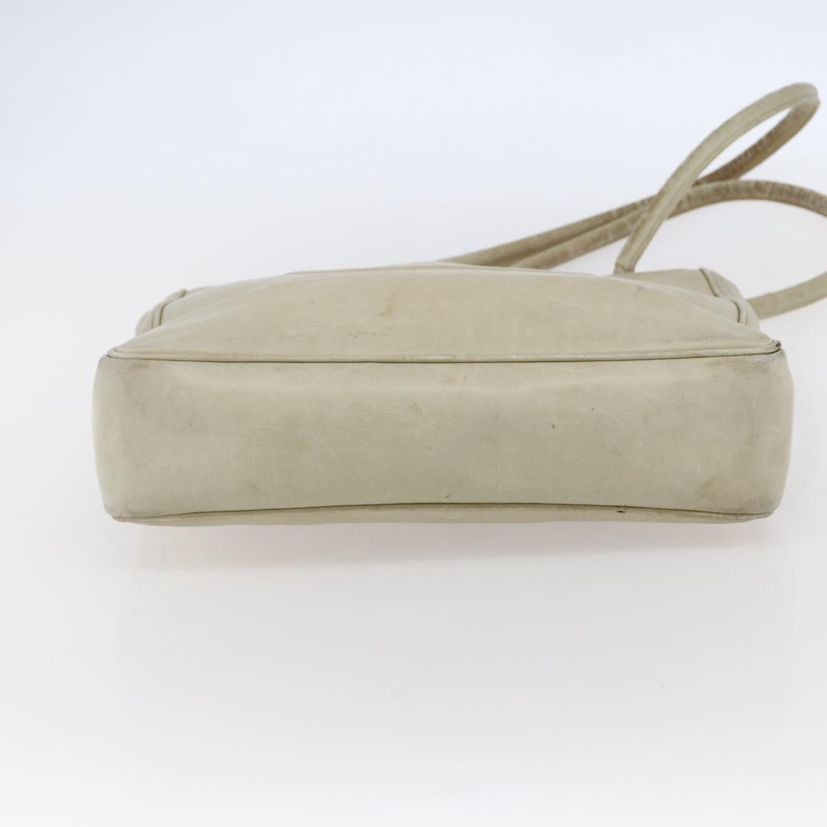 CHANEL Shoulder Bag Leather Beige Gold CC Auth BA7146