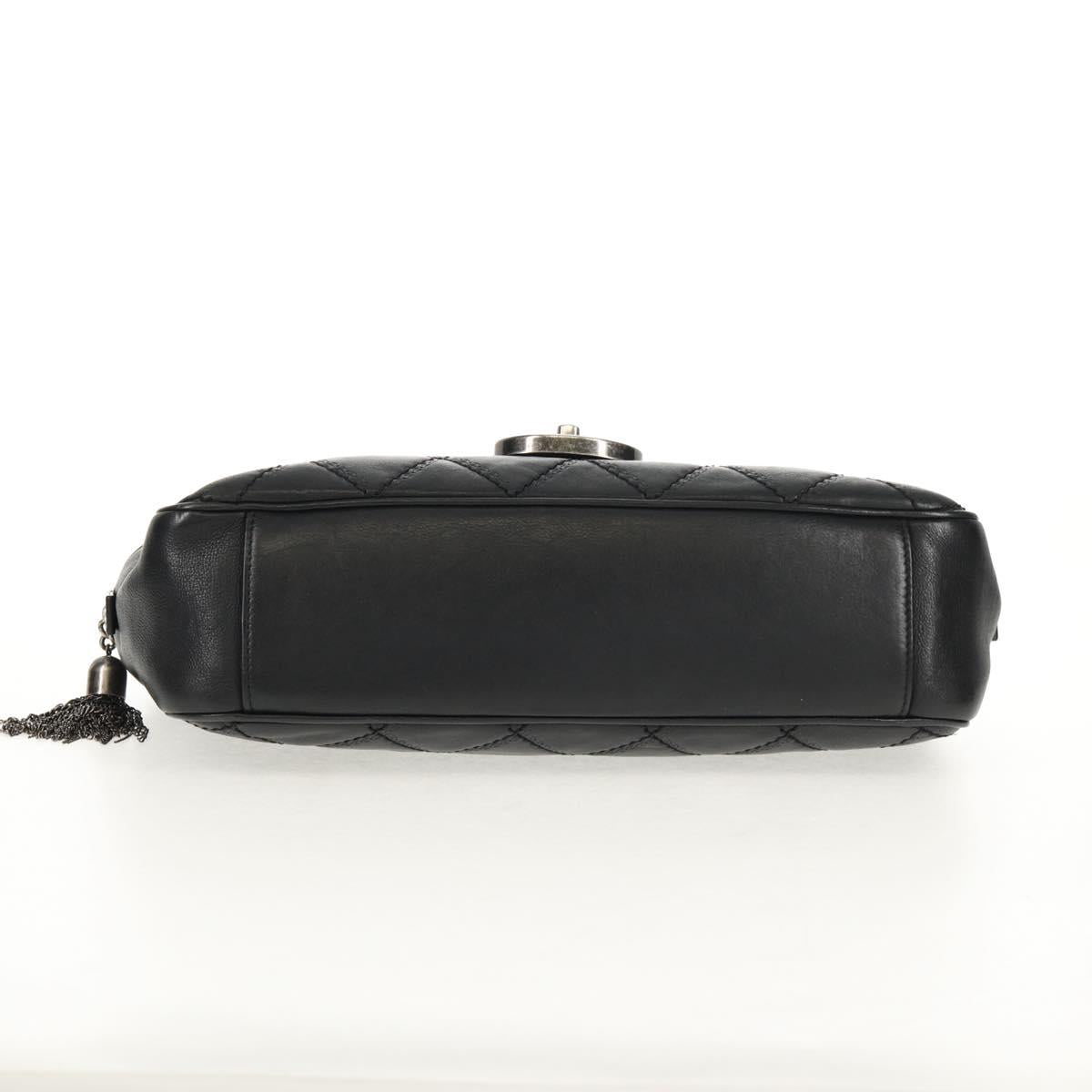 CHANEL Chain Matelasse Shoulder Bag Leather Black Silver CC Auth BA7297V