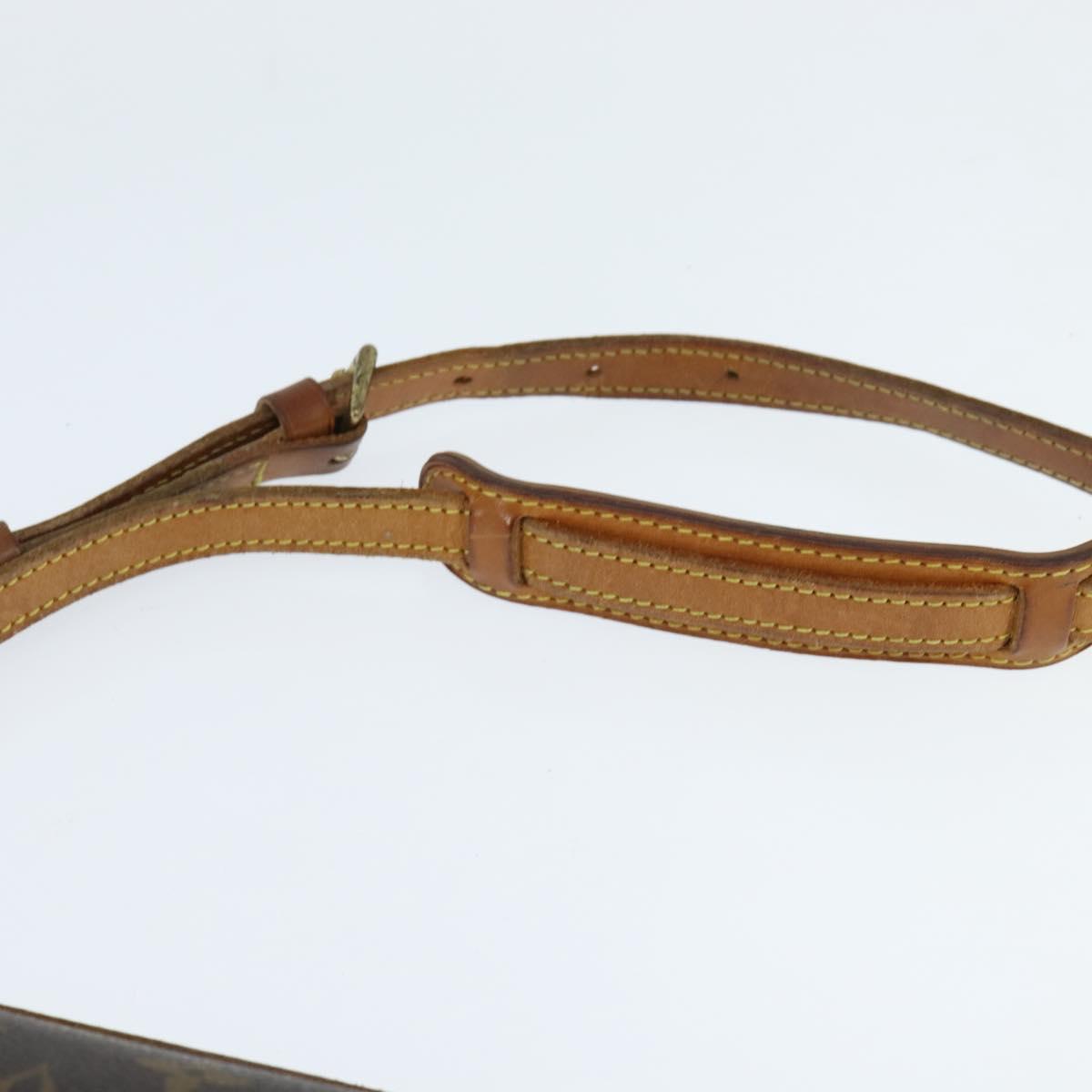 LOUIS VUITTON Monogram Saint Cloud MM Shoulder Bag M51243 LV Auth BA7389