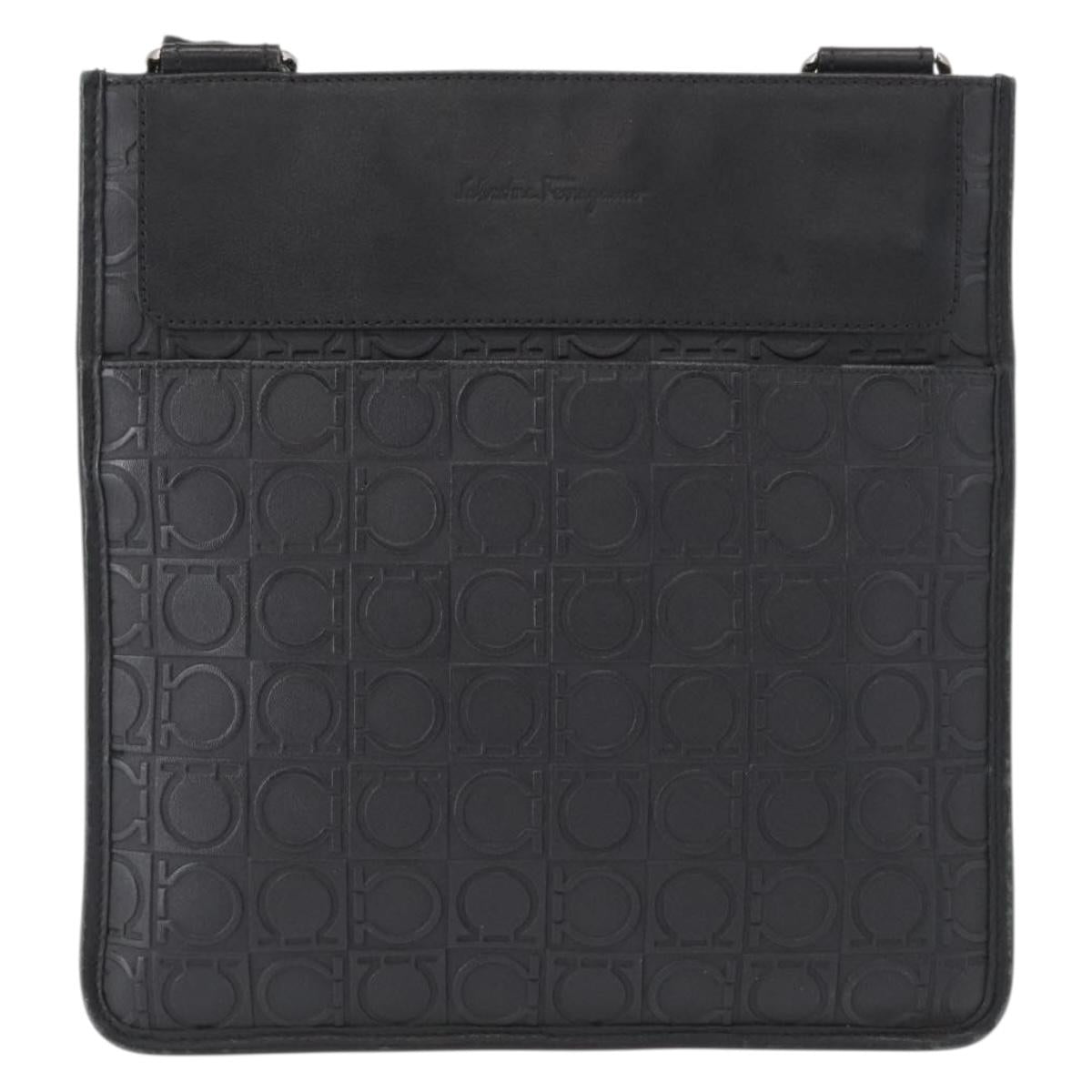 Salvatore Ferragamo Gancini Shoulder Bag Leather Black Silver Auth BA7535