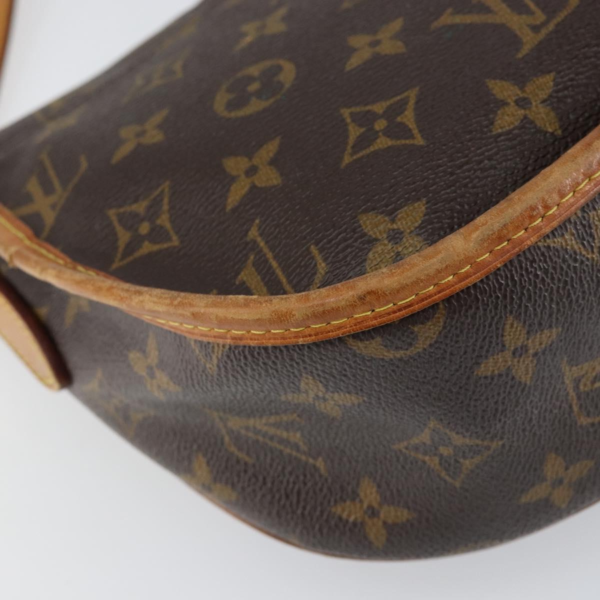 LOUIS VUITTON Monogram Menilmontant PM Shoulder Bag M40474 LV Auth BA7616
