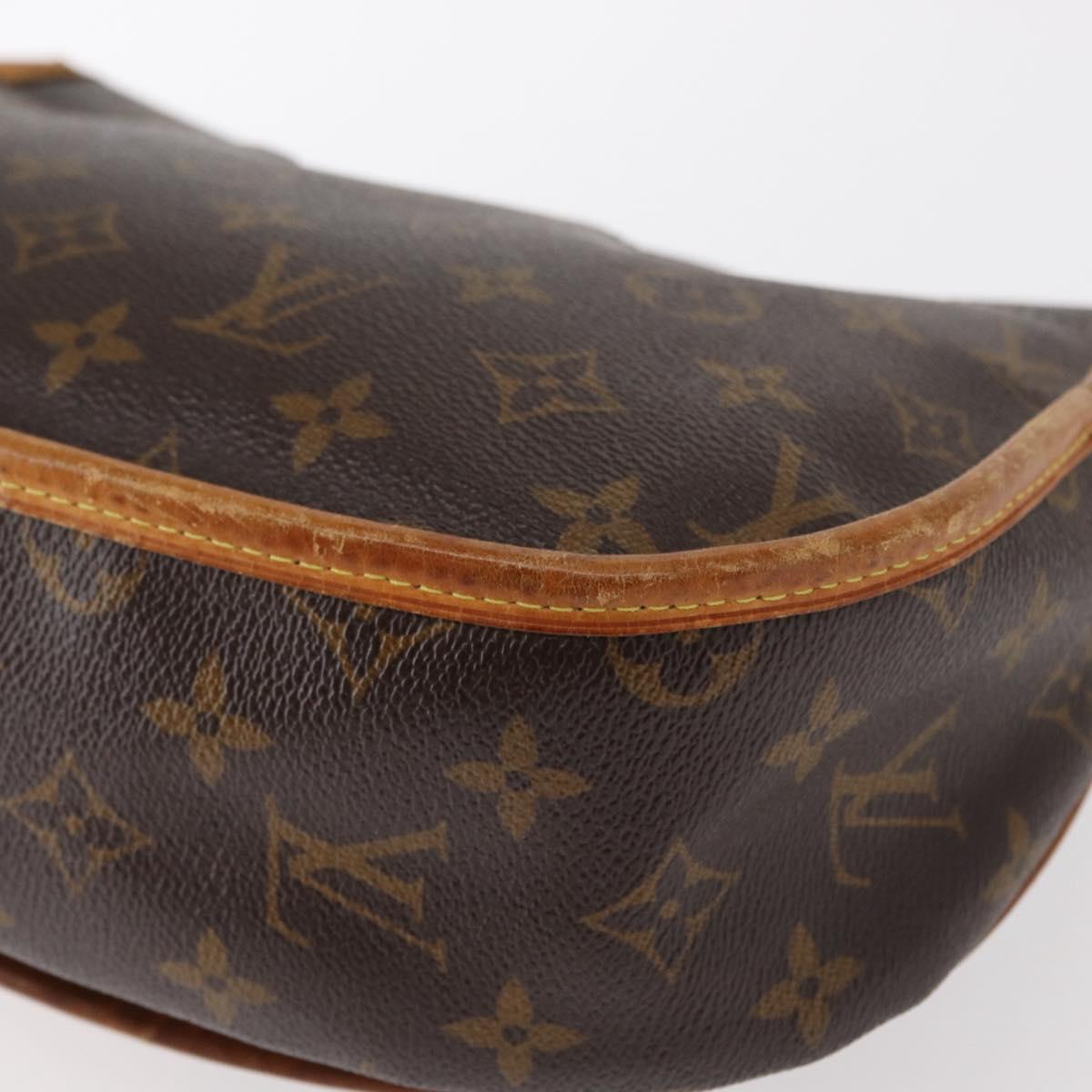 LOUIS VUITTON Monogram Menilmontant PM Shoulder Bag M40474 LV Auth BA7618