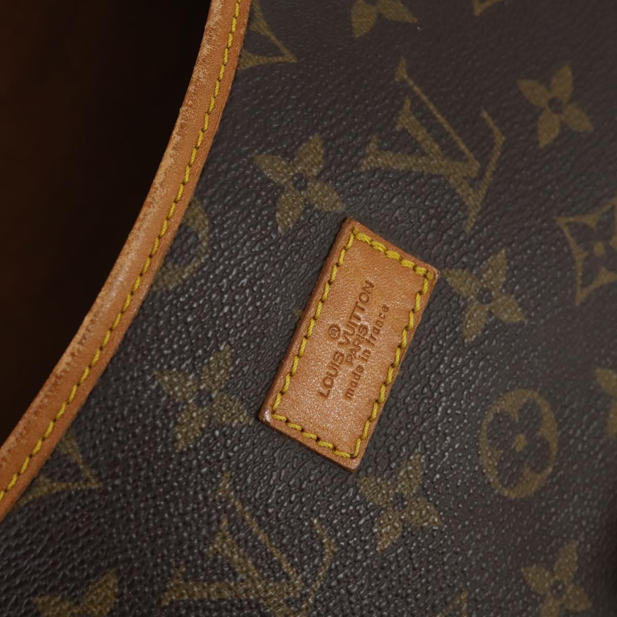 LOUIS VUITTON Monogram Saumur 35 Shoulder Bag M42254 LV Auth BA7620