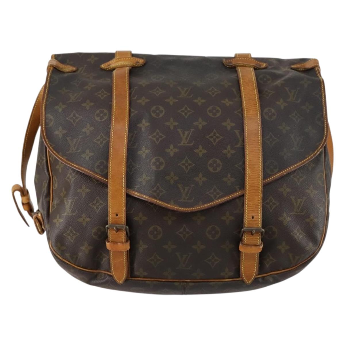 LOUIS VUITTON Monogram Saumur 43 Shoulder Bag M42252 LV Auth BA7621