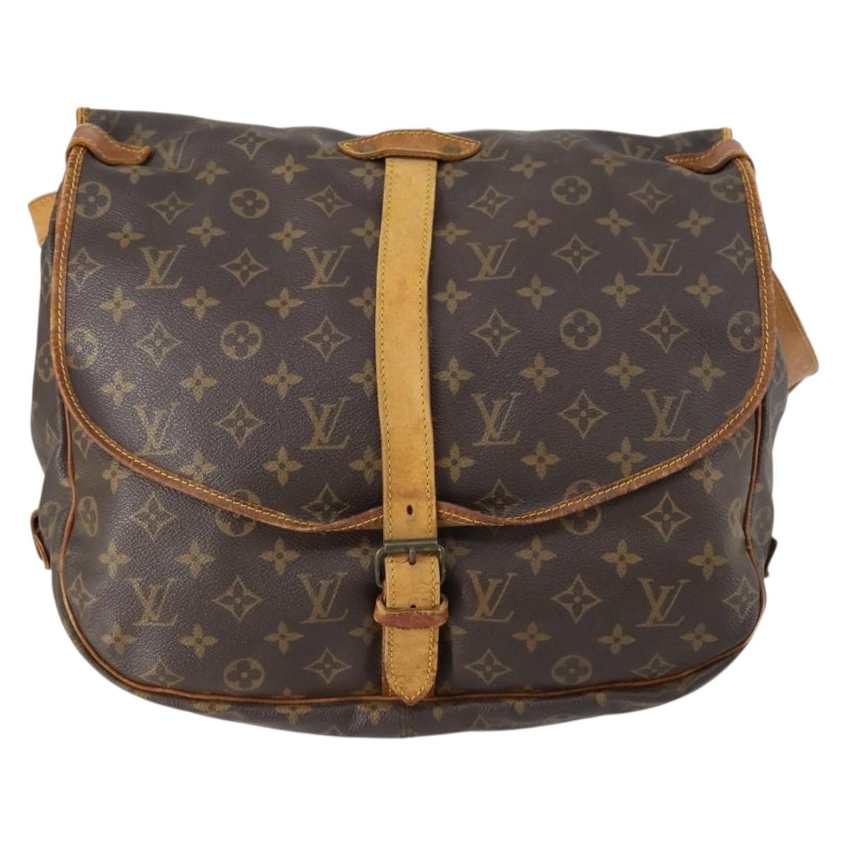 LOUIS VUITTON Monogram Saumur 35 Shoulder Bag M42254 LV Auth BA7622