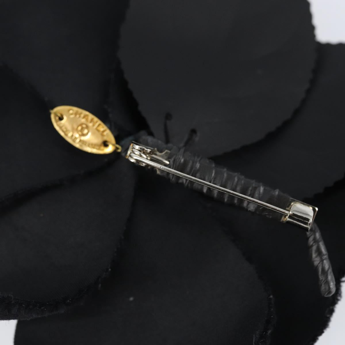 CHANEL Brooch Velor Black CC Auth BA7736