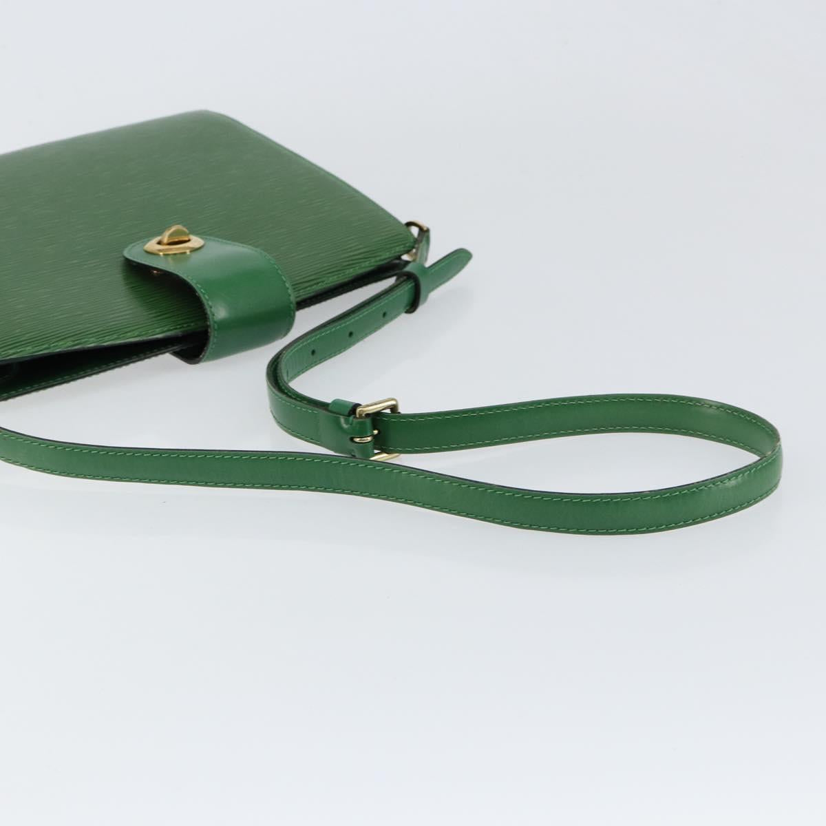 LOUIS VUITTON Epi Capuchin Shoulder Bag Green M52344 LV Auth BA7926