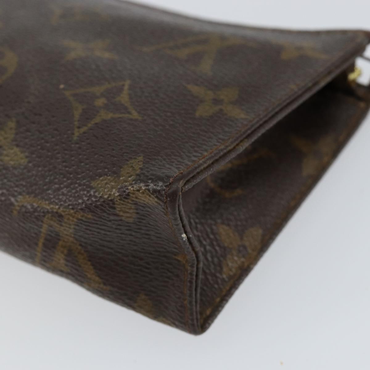 LOUIS VUITTON Monogram Poche Toilette 15 Pouch M47546 LV Auth BA7947
