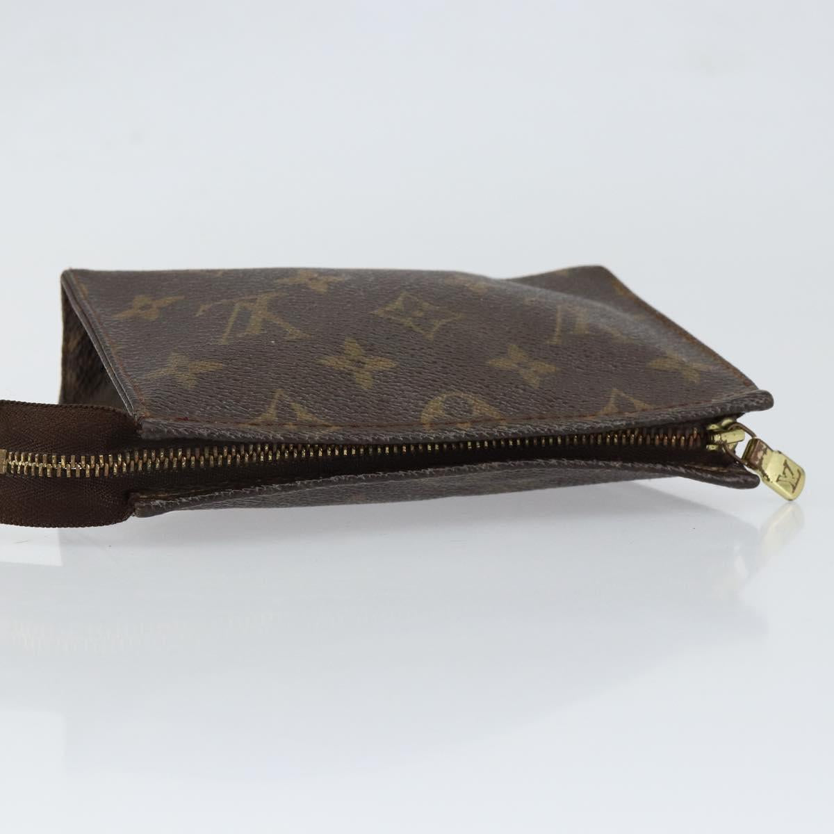 LOUIS VUITTON Monogram Poche Toilette 15 Pouch M47546 LV Auth BA7947