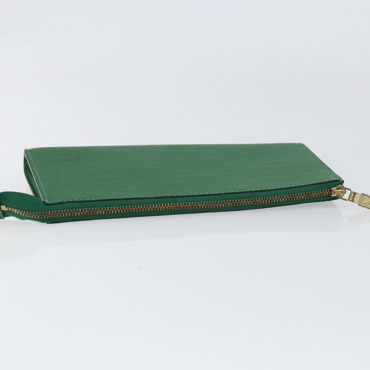 LOUIS VUITTON Epi Pochette Accessoires Pouch Green M52984 LV Auth BA7952