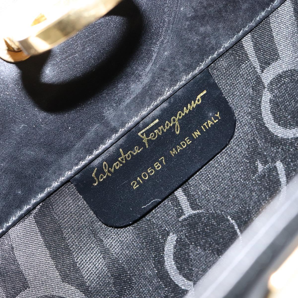 Salvatore Ferragamo Gancini Chain Shoulder Bag Leather Black Gold Auth BA7978