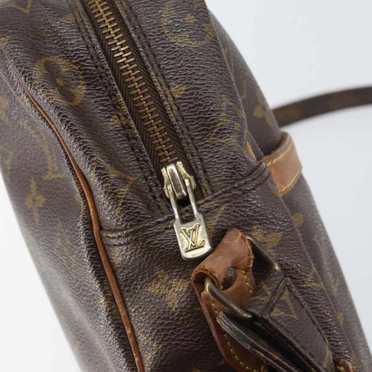 LOUIS VUITTON Monogram DanubeMM Shoulder Bag M45264 LV Auth BA8129