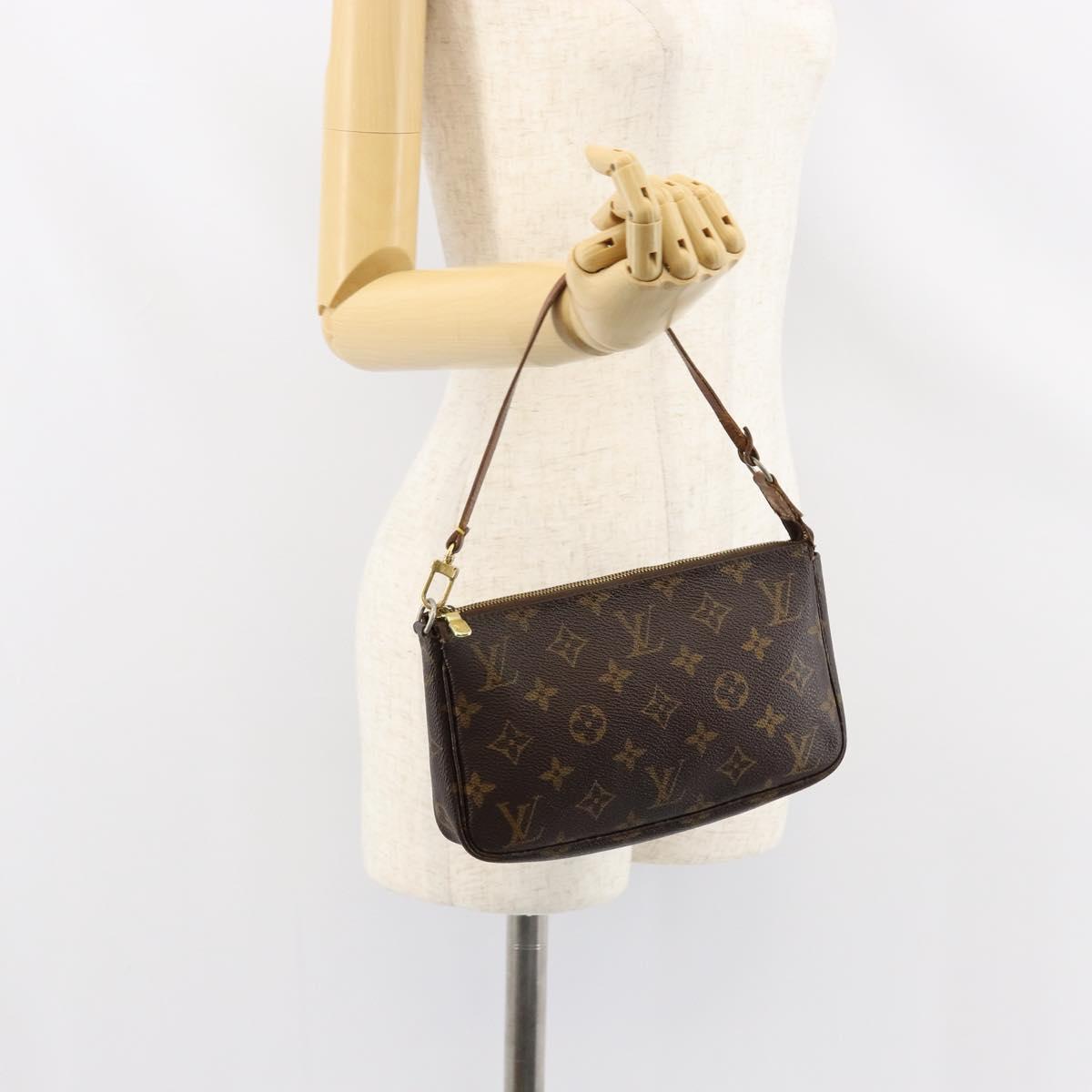 LOUIS VUITTON Monogram Pochette Accessoires Pouch M51980 LV Auth BA8143