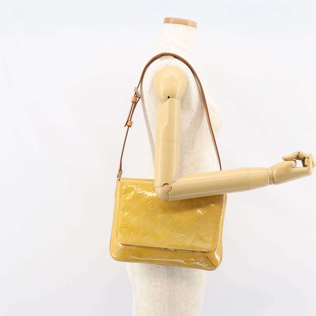 LOUIS VUITTON Monogram Vernis Thompson Street Bag Beige M91301 LV Auth BA8166