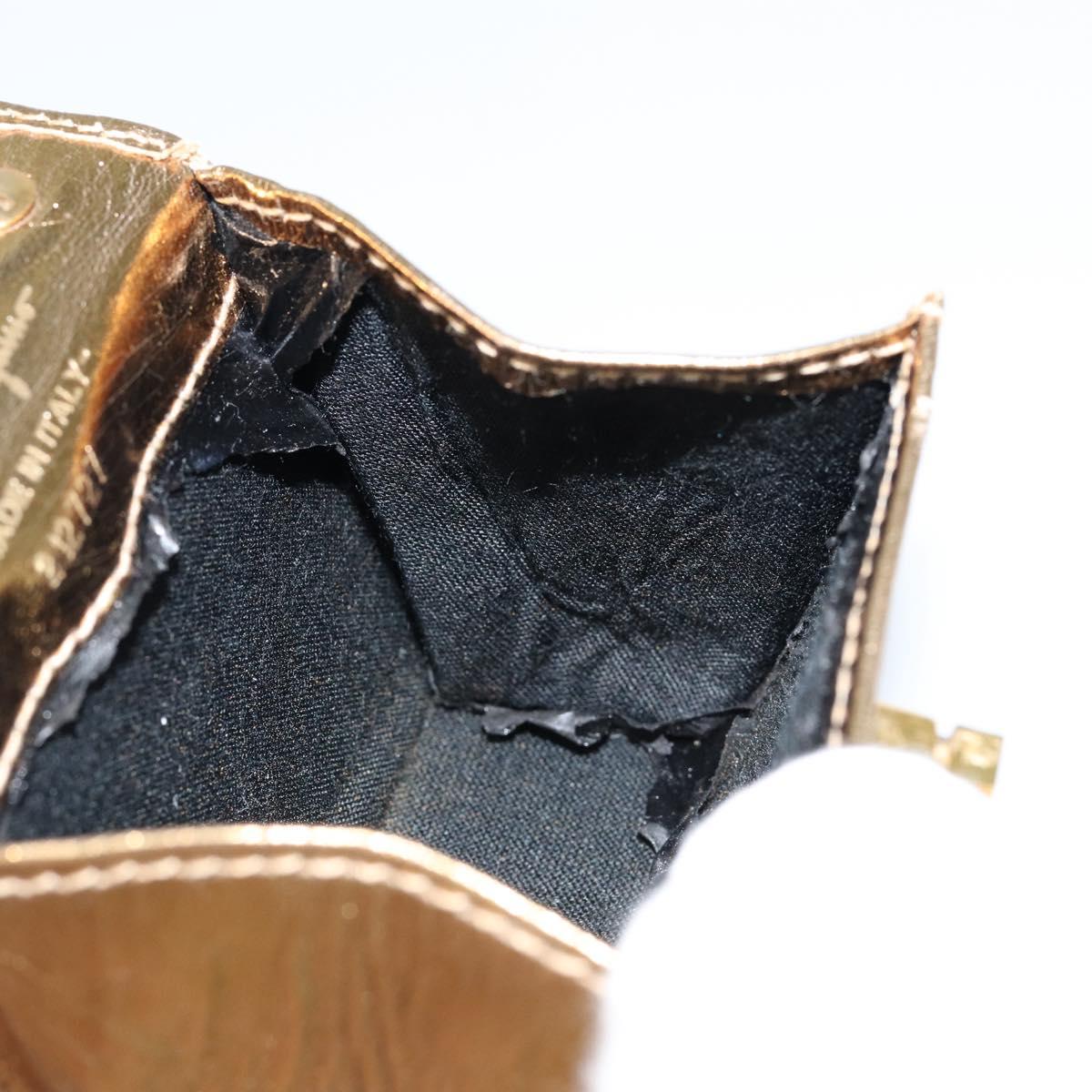 Salvatore Ferragamo Gancini Micro Chain Shoulder Bag Leather Gold Auth BA8245