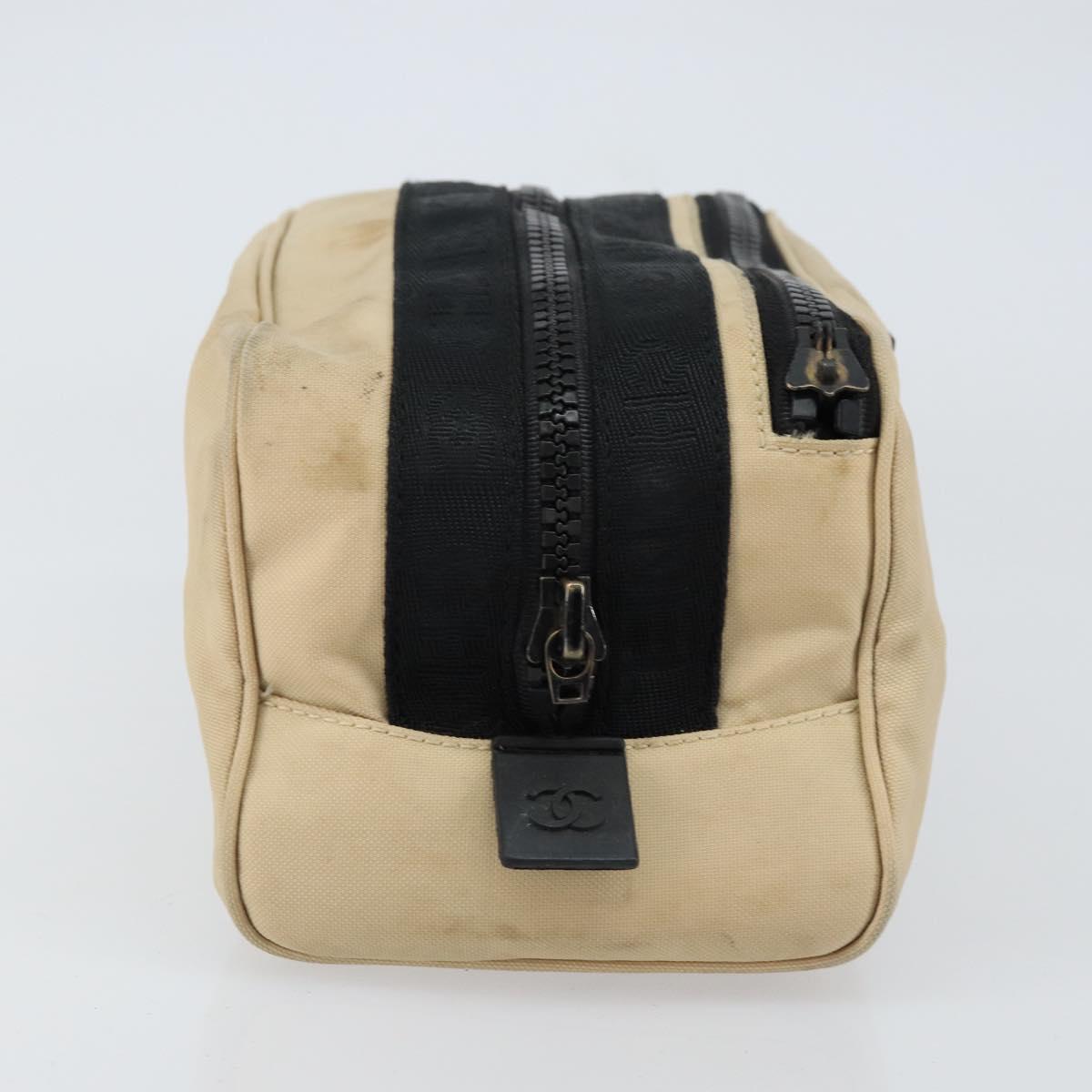 CHANEL Sports Clutch Bag Nylon Beige Black CC Auth BA8257