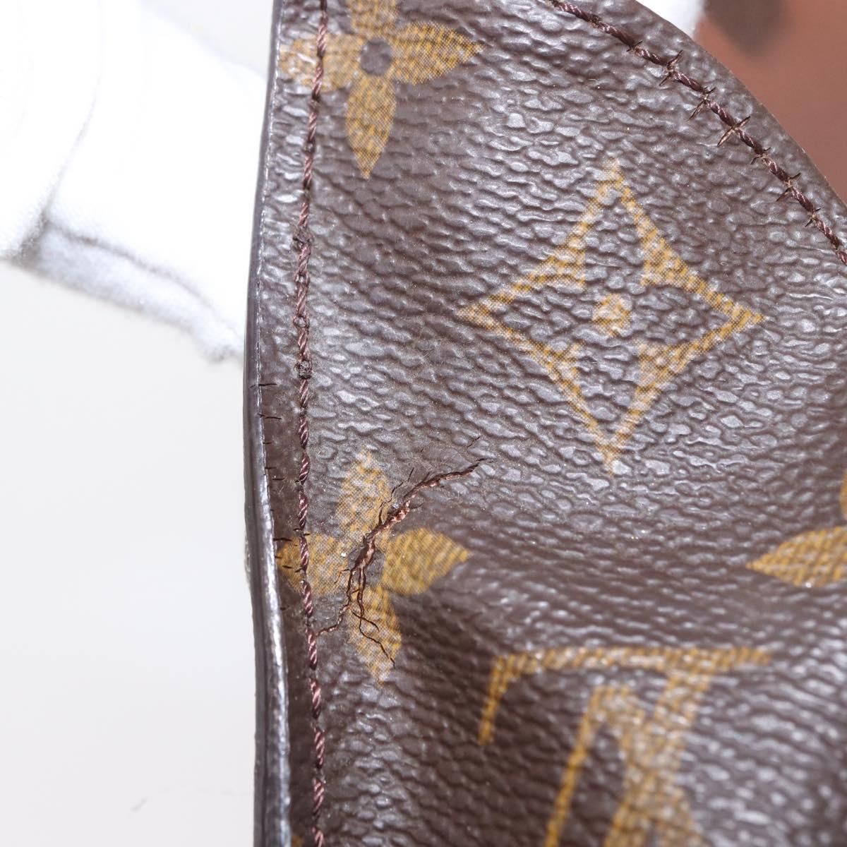 LOUIS VUITTON Monogram Saint Cloud GM Shoulder Bag M51242 LV Auth BA8283