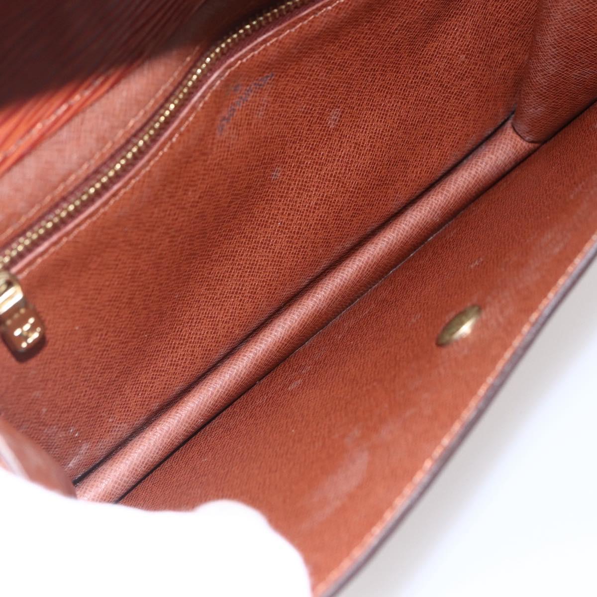 LOUIS VUITTON Epi Montaigne 23 Clutch Bag Brown M52663 LV Auth BA8329