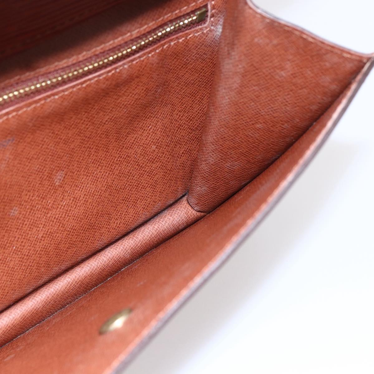 LOUIS VUITTON Epi Montaigne 23 Clutch Bag Brown M52663 LV Auth BA8329